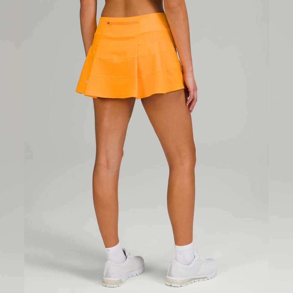 NWOT NEVER WORN Orange Lululemon Mid Rise Pace Rival Skirt